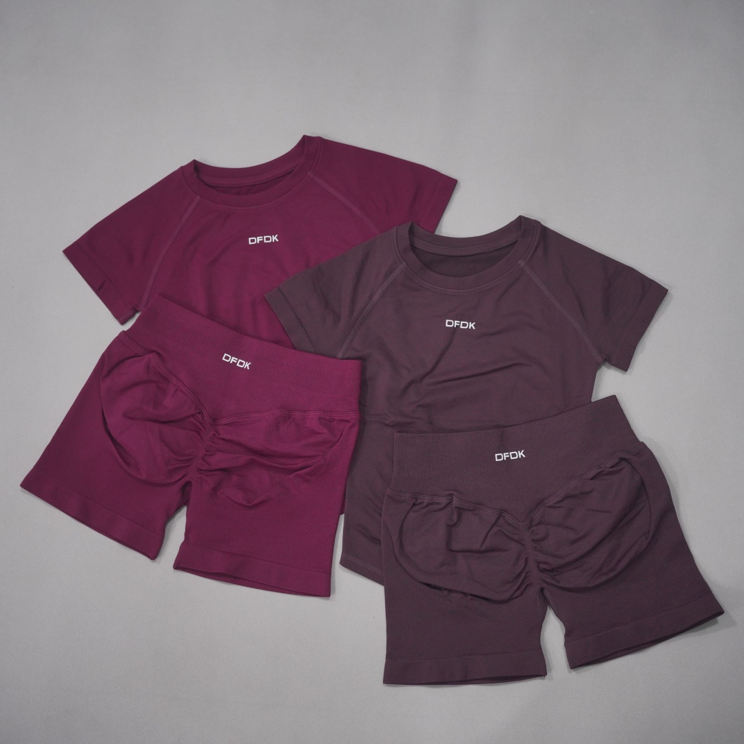 DFWomen 2Pcs Seamless Yoga Set - Herbal Yoga review and price